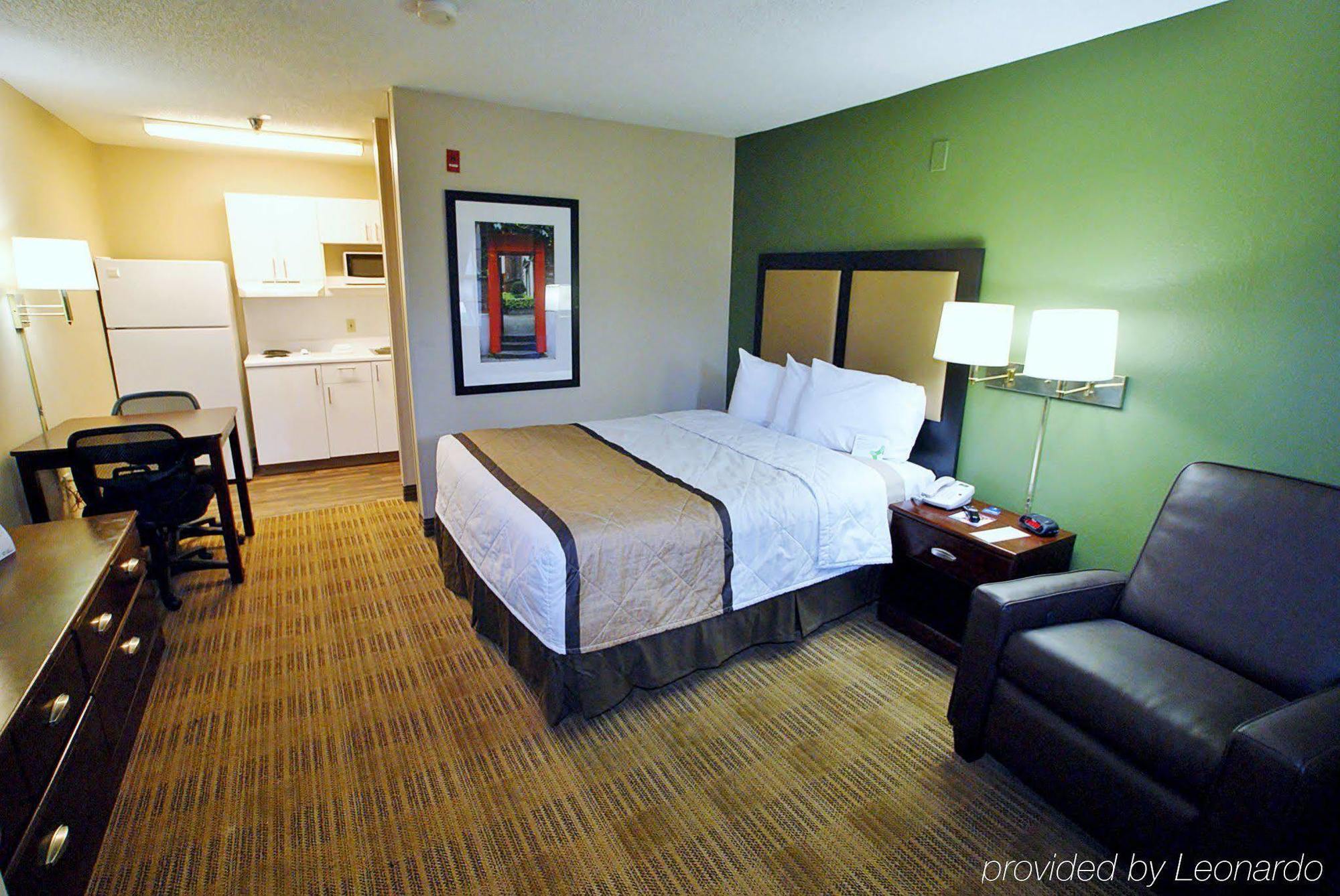 Extended Stay America Select Suites - Columbia - Ft Jackson Exterior foto